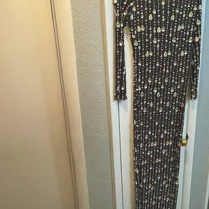 Rhinestone embellished dress great fit for Prom/Ball fits a M/L very nice fit